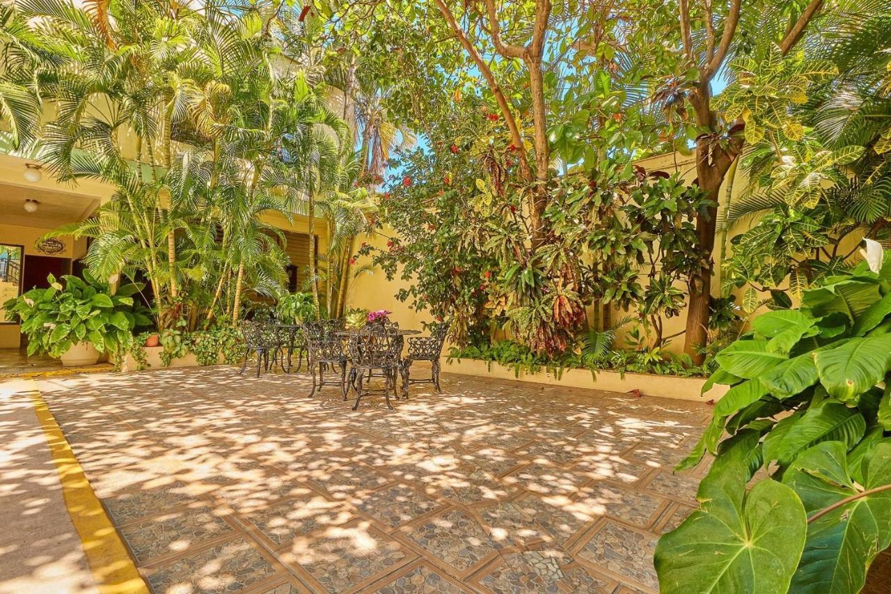 Hotel Posada San Rafael Barra de Navidad Exterior foto